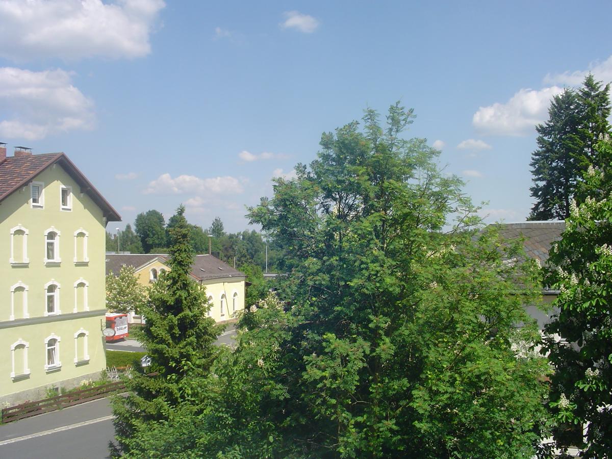 Hotel Bayerischer Hof Wiesau ภายนอก รูปภาพ